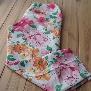 Talbots fully lined pure silk floral capris